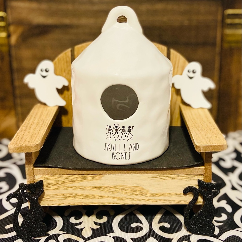 Mini Skulls & Bones Skeleton Halloween Birdhouse